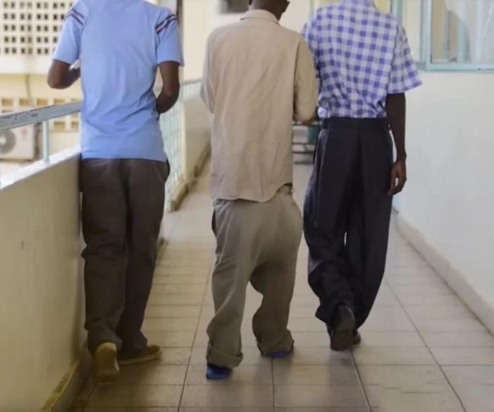 实拍：非洲版的“大阴人”嫪毐，长度达到惊人的1.2米！